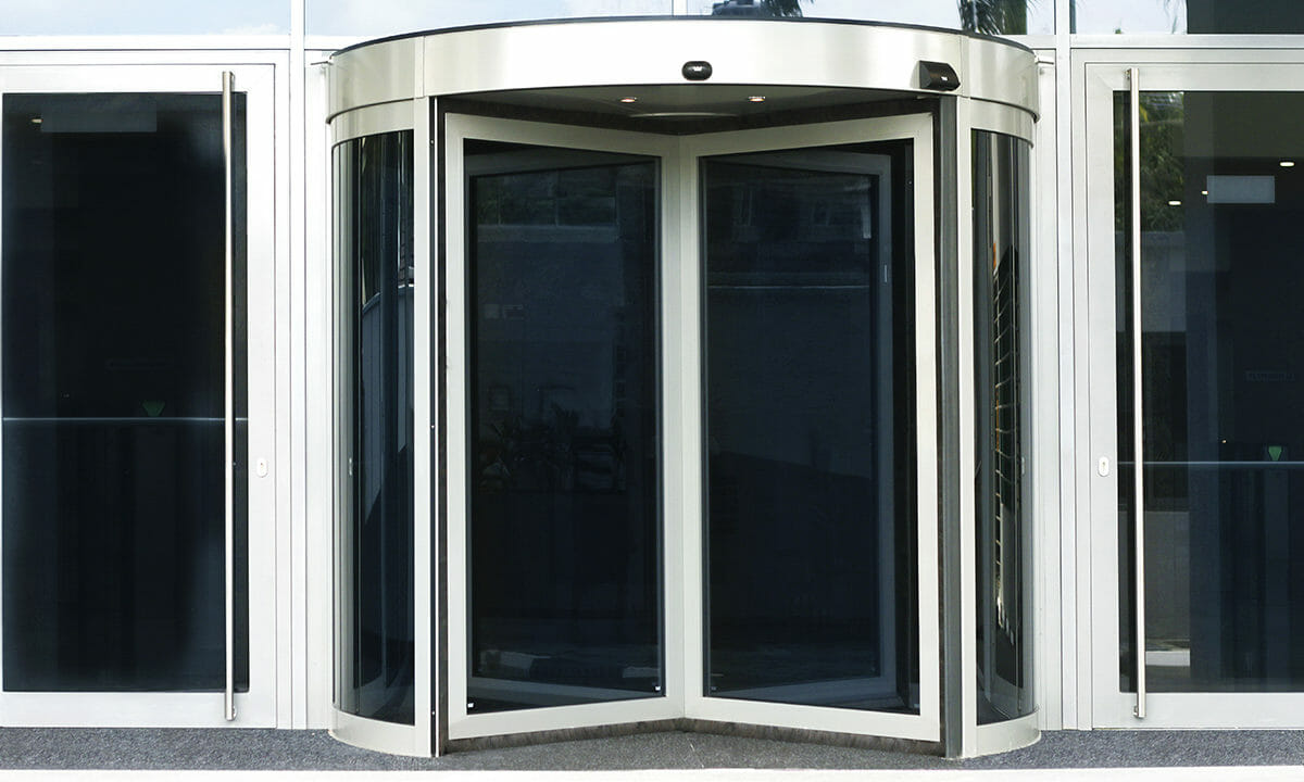Aluminium sliding and foldable door